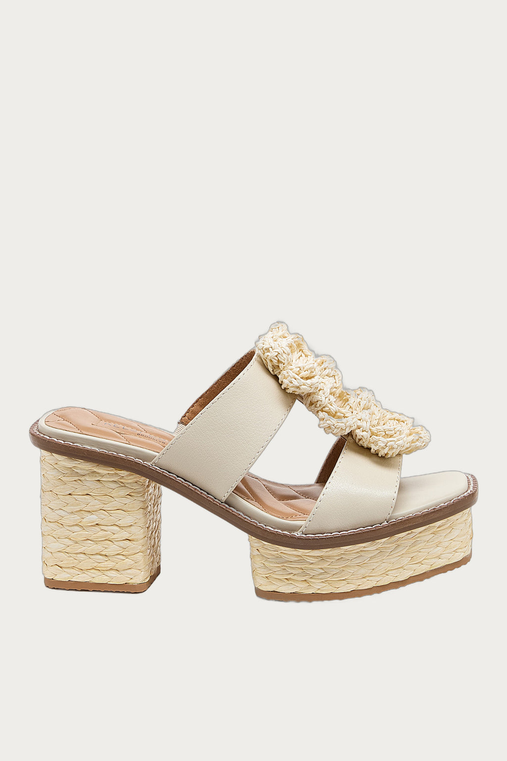 Grandy Raffia Flower Platform Sandals