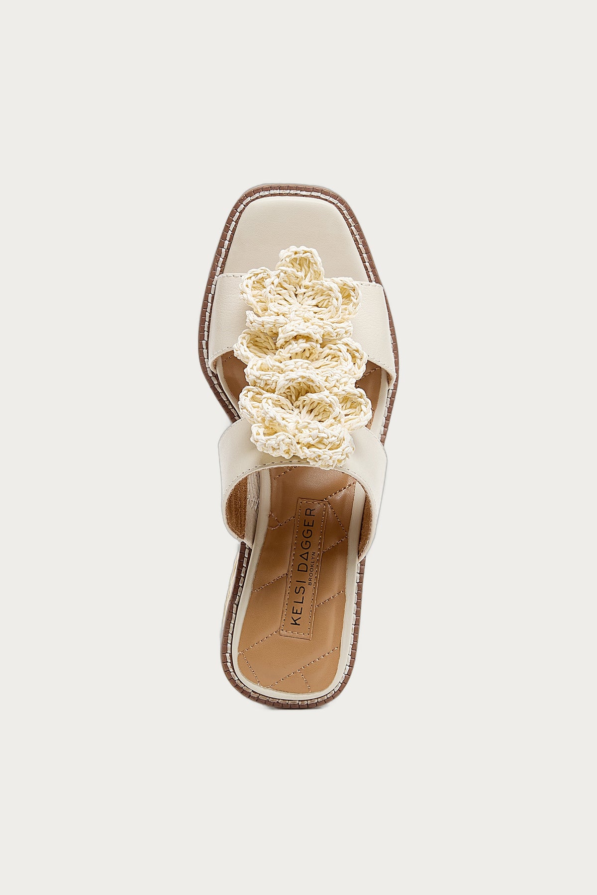 Grandy Raffia Flower Platform Sandals