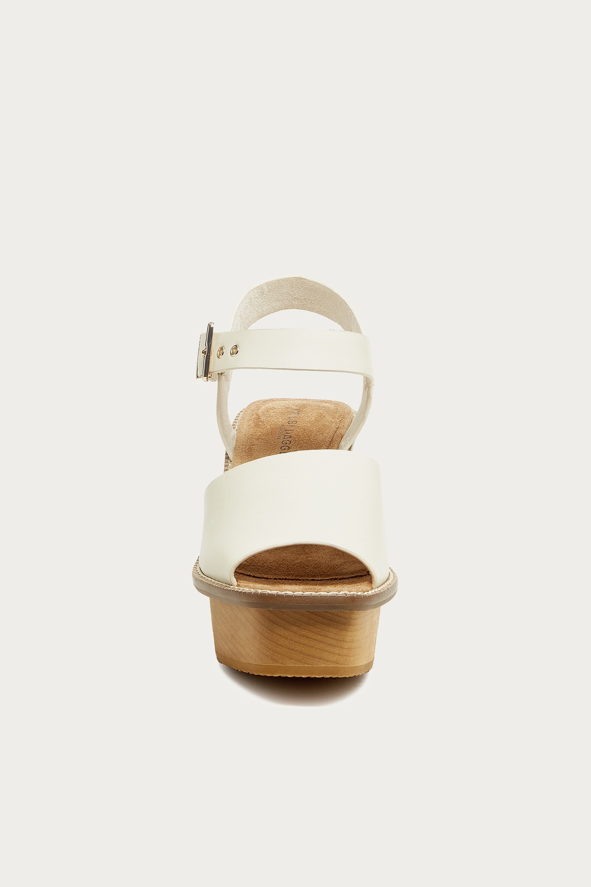 Groove Shell Platform Sandals