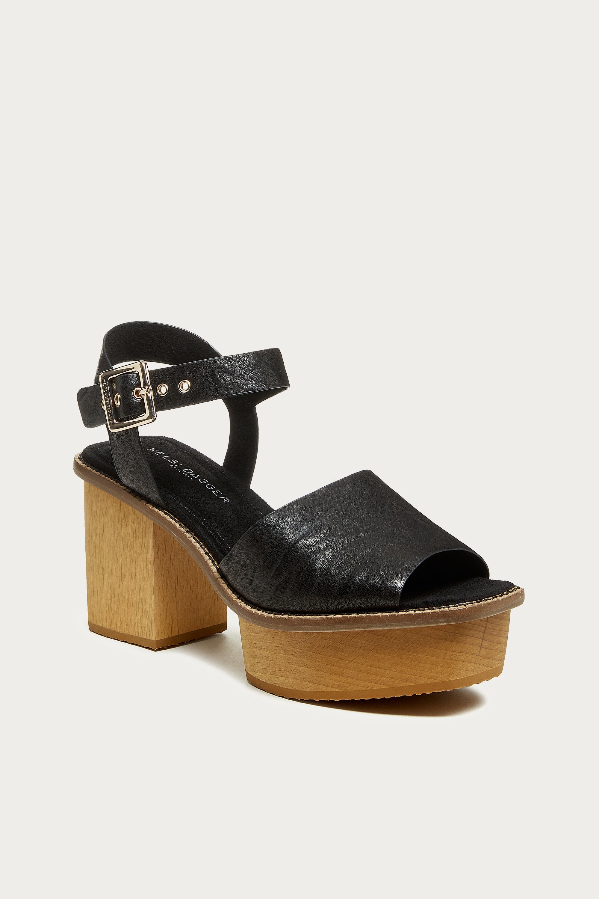 Groove Black Platform Sandals