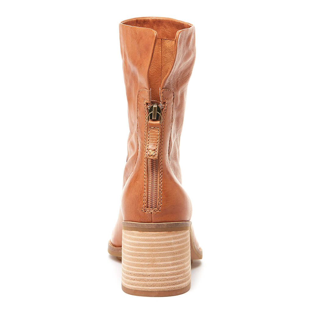 Island Fox Leather Boot